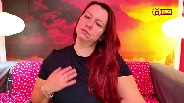 Snapshot of boobyianax chatting on October 2025 06:28:02 AM boobyianax online show from October 2025 06:28:02 AM