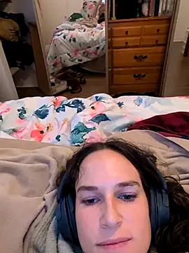 Snapshot of forbiddenbabygirl chatting on November 2025 03:45:02 PM forbiddenbabygirl online show from November 2025 03:45:02 PM