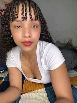 Snapshot of Yasmin777_ chatting on July 2026 12:17:02 AM Yasmin777 online show from July 2026 12:17:02 AM