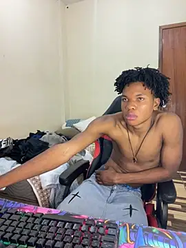 Snapshot of eunegrao chatting on November 2025 12:00:02 AM eunegrao online show from November 2025 12:00:02 AM