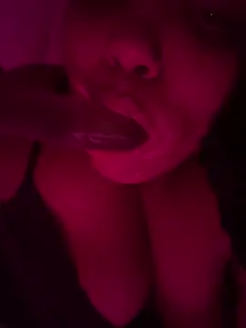 1n0nlythroat online show from June 2026 11:42:01 AM