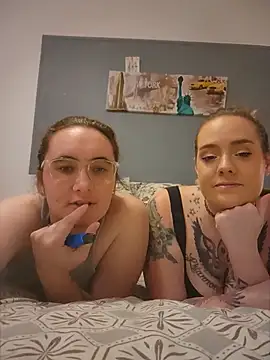 AndHerXO online show from July 2026 02:31:01 PM