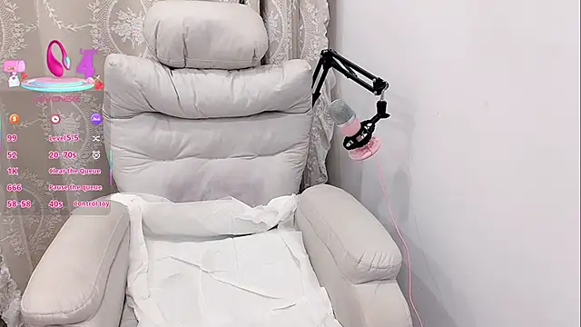 tuantuanle online show from December 2025 02:00:02 PM