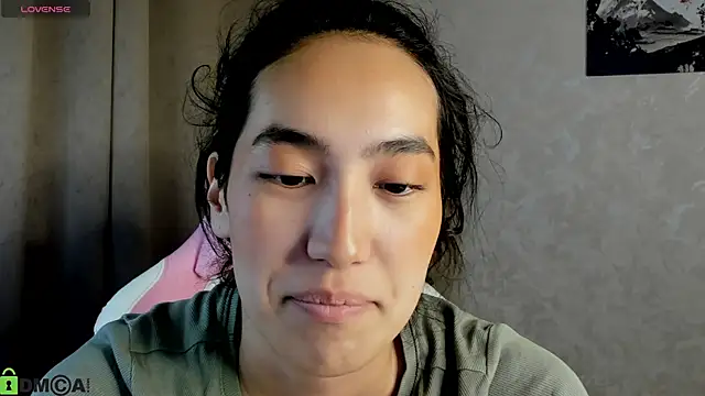 FlirtyAura online show from November 2025 03:29:02 AM