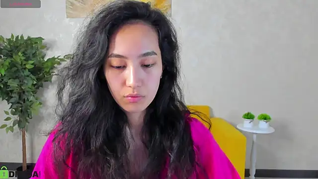 FlirtyAura online show from April 2026 03:44:02 AM