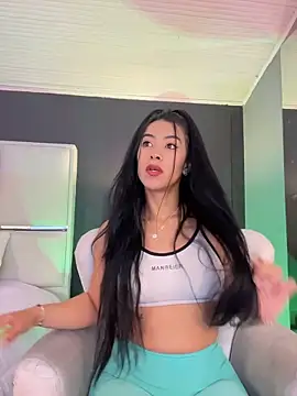 BellaFernandez   online show from November 2025 12:48:02 PM