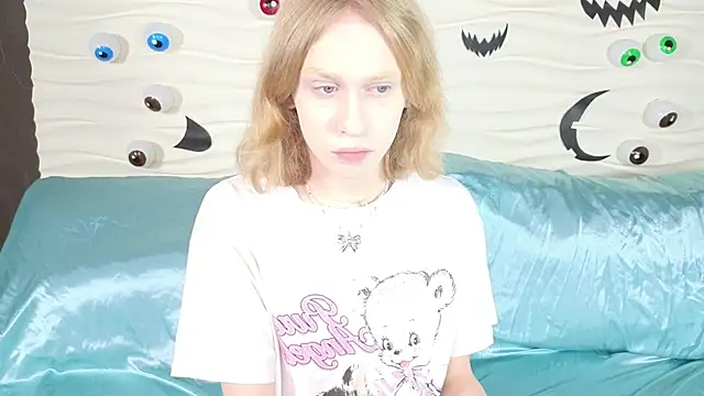 BarbieRichy online show from November 2025 05:20:01 AM