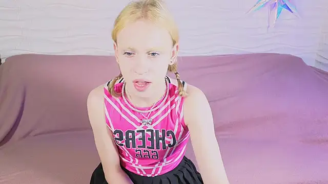 BarbieRichy online show from November 2025 05:11:01 AM