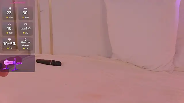 Snapshot of AriellaMelo chatting on February 2026 05:55:01 AM AriellaMelo online show from February 2026 05:55:01 AM