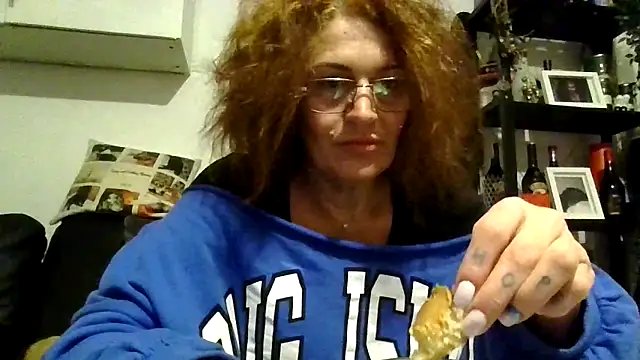 RubyyRosee online show from December 2025 06:53:02 AM