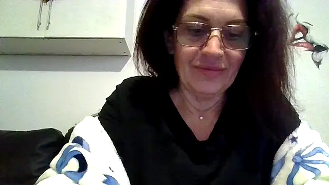 Snapshot of RubyyRosee chatting on April 2026 05:47:01 AM RubyyRosee online show from April 2026 05:47:01 AM