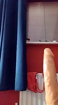 Sophrob96x online show from April 2026 11:16:01 PM