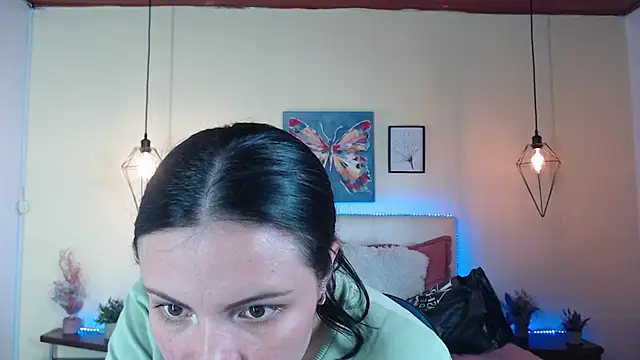 Snapshot of Megan_05_ chatting on June 2026 06:42:02 PM Megan 05 online show from June 2026 06:42:02 PM