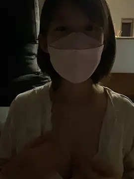 Snapshot of usako_2025 chatting on October 2025 06:08:01 PM usako 2025 online show from October 2025 06:08:01 PM