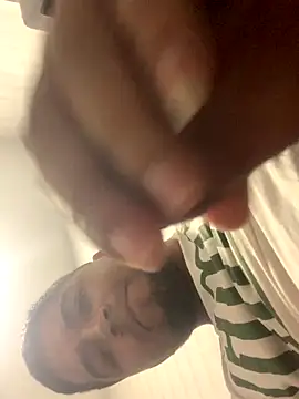 Snapshot of Alexander271 chatting on December 2025 02:31:02 AM Alexander271 online show from December 2025 02:31:02 AM