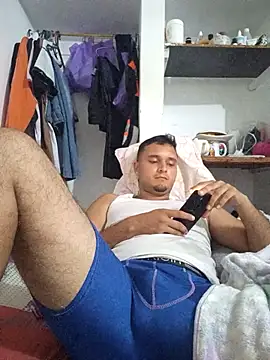 Snapshot of Hotguys111 chatting on December 2025 05:16:01 AM Hotguys111 online show from December 2025 05:16:01 AM