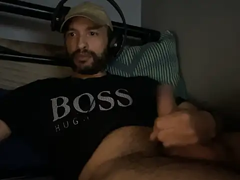 majorb121 online show from November 2025 08:21:02 PM