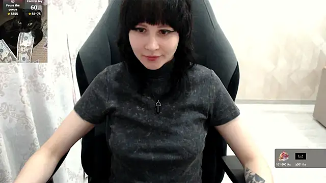 MistyDark online show from October 2025 11:46:02 AM