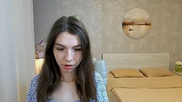 Snapshot of KellyShines chatting on May 2026 05:07:02 PM KellyShines online show from May 2026 05:07:02 PM