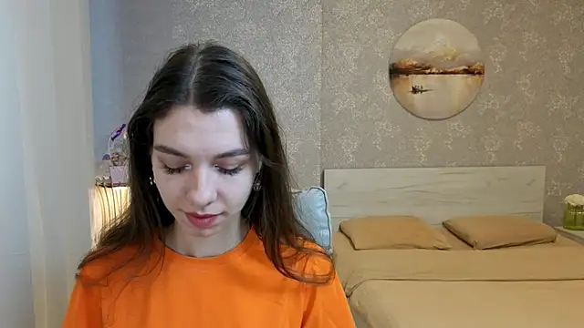 Snapshot of KellyShines chatting on May 2026 01:29:02 PM KellyShines online show from May 2026 01:29:02 PM
