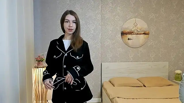 Snapshot of KellyShines chatting on May 2026 12:14:02 PM KellyShines online show from May 2026 12:14:02 PM