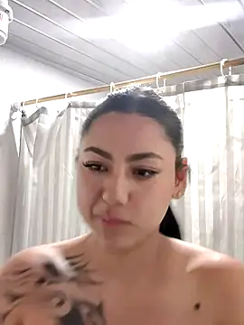 Megara 25 online show from October 2025 01:13:02 AM