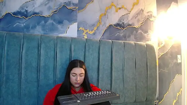 Snapshot of Megara_25 chatting on May 2026 04:04:02 PM Megara 25 online show from May 2026 04:04:02 PM