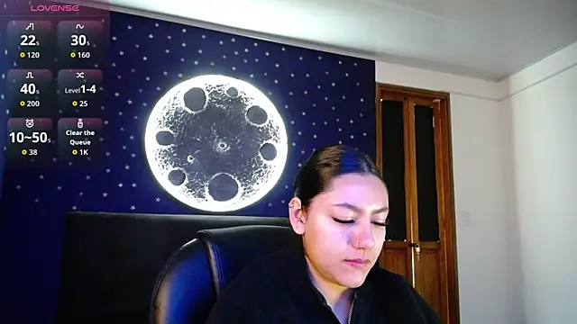 Snapshot of Megara_25 chatting on June 2026 03:24:02 PM Megara 25 online show from June 2026 03:24:02 PM