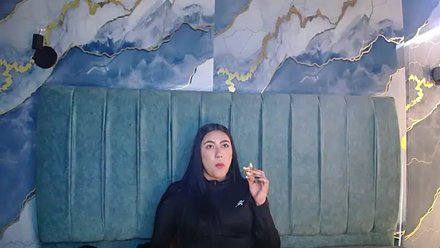 Megara 25 online show from July 2026 02:33:01 PM