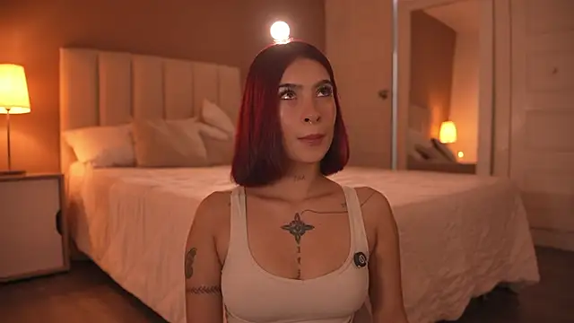 Carolart  online show from April 2026 10:25:02 PM