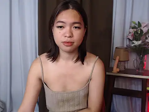 miss ella28 online show from September 2025 10:45:01 PM