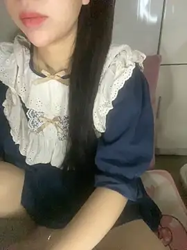 Snapshot of RubyBerry chatting on September 2025 02:11:02 AM RubyBerry online show from September 2025 02:11:02 AM