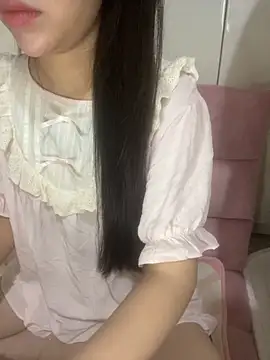 Snapshot of RubyBerry chatting on September 2025 04:17:02 AM RubyBerry online show from September 2025 04:17:02 AM