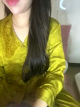 Snapshot of RubyBerry chatting on October 2025 06:26:01 AM RubyBerry online show from October 2025 06:26:01 AM