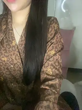 RubyBerry online show from November 2025 07:08:02 AM