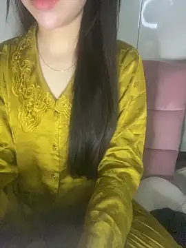 RubyBerry online show from November 2025 06:45:02 AM