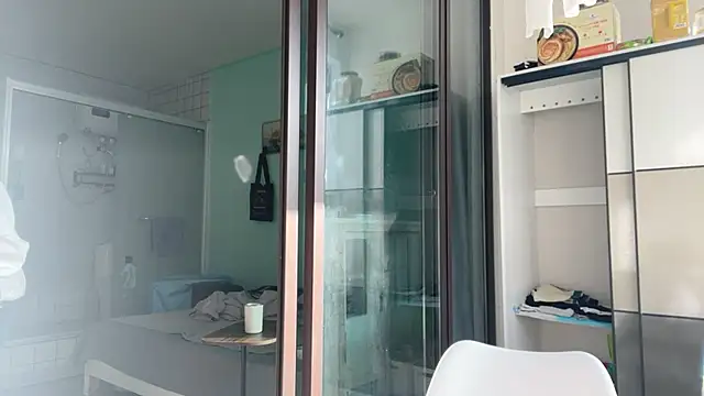 cily online show from December 2025 06:07:02 AM