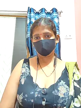 Sonalihot  online show from October 2025 05:44:02 PM