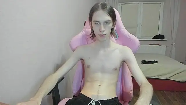 eleganc3 online show from November 2025 07:01:02 PM