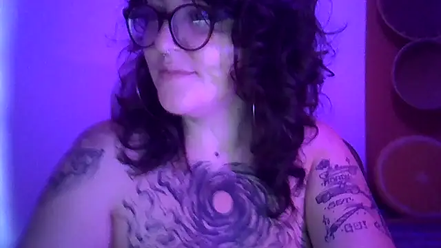 Blue Liz online show from September 2025 12:41:01 PM