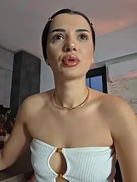 NaughtyChloe online show from November 2025 05:06:01 AM