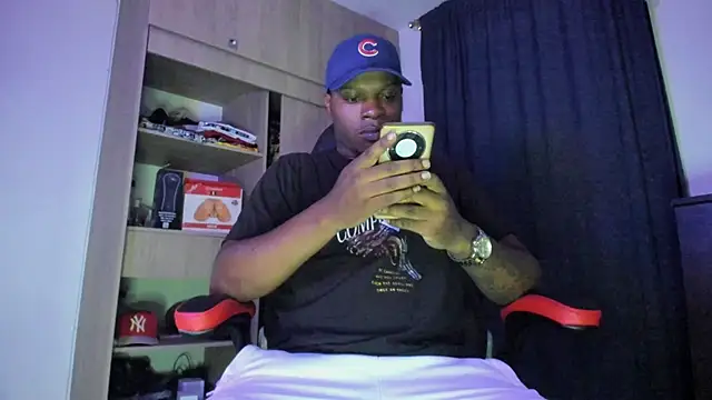 CorvisXnc0012 online show from October 2025 04:46:02 AM