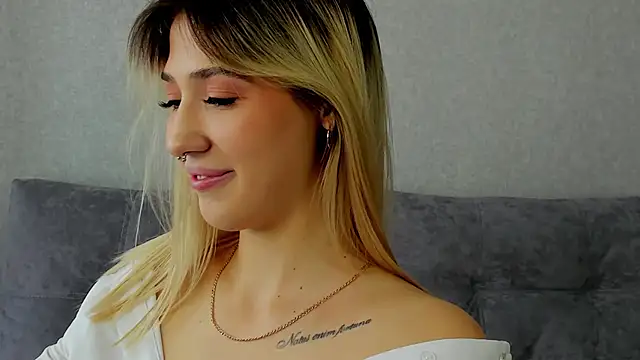 Bella svon online show from September 2025 08:14:02 AM