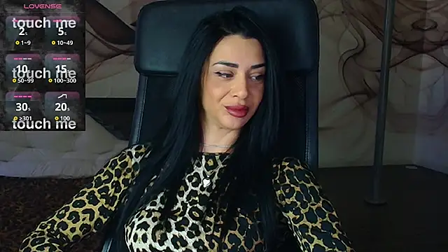 NaomiScarlet online show from January 2026 07:32:01 AM