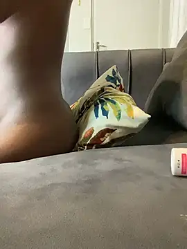 prettydollyy online show from March 2026 09:15:01 PM