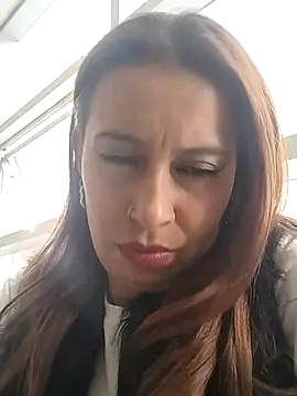 VidiaStons online show from October 2025 07:41:01 PM