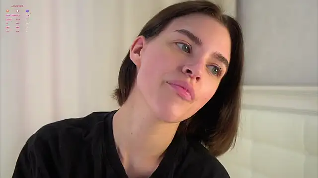 EleneButton online show from April 2026 01:12:02 AM