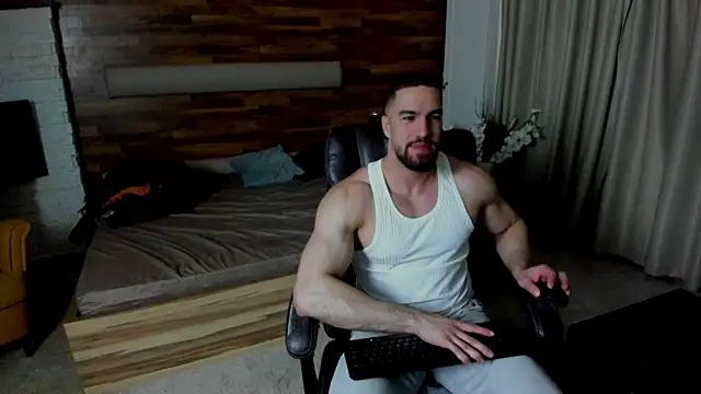 IvanHydee online show from April 2026 04:53:01 AM