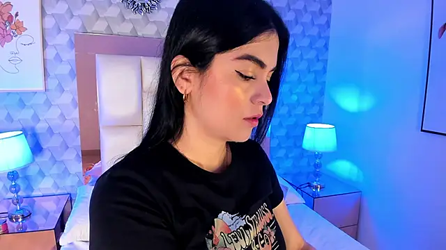 Sasha  sims   online show from October 2025 11:39:02 AM