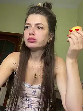 Snapshot of Cute_Erika chatting on September 2025 07:58:02 PM Cute Erika online show from September 2025 07:58:02 PM